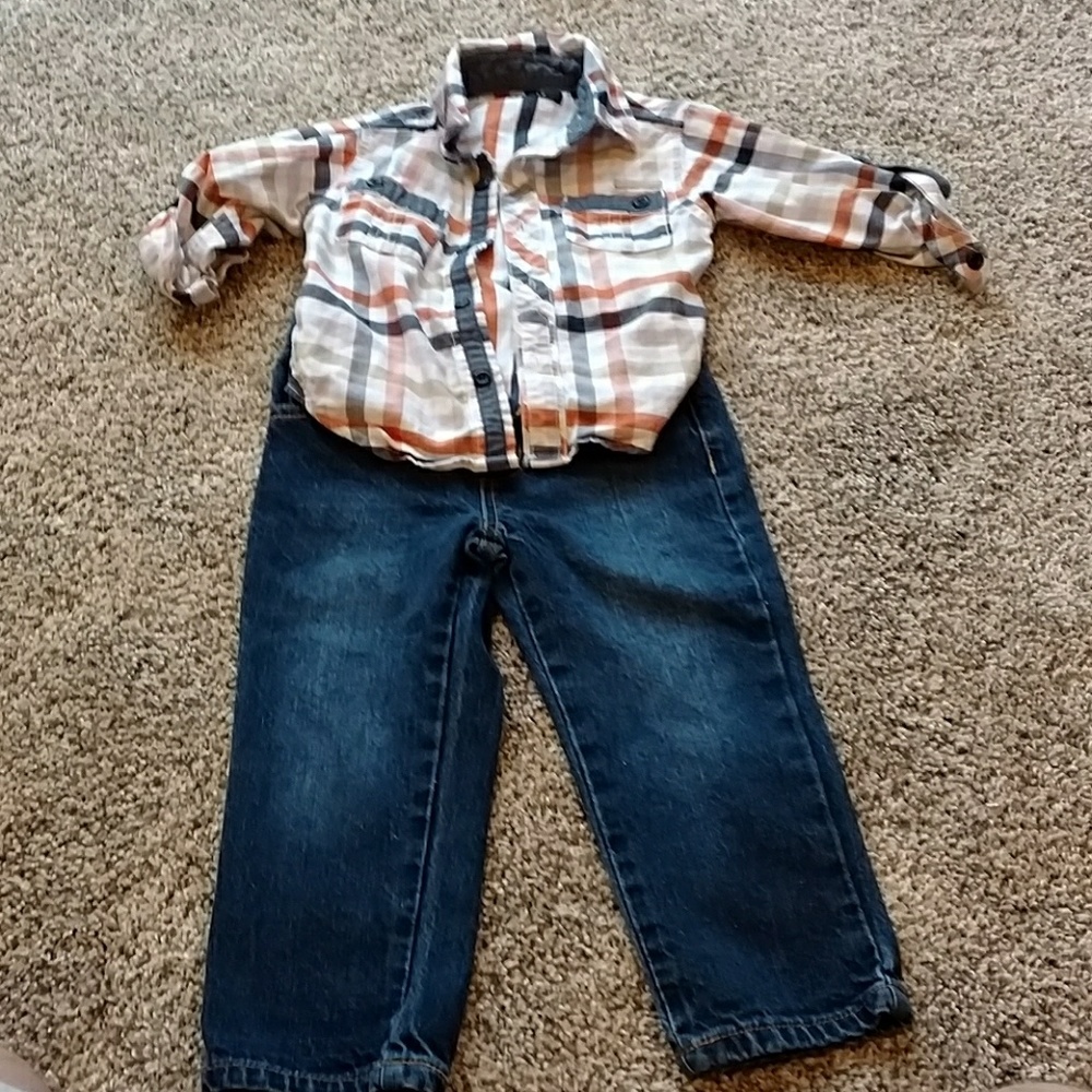 Sean John shirt with Ed Hardy jeans 2T